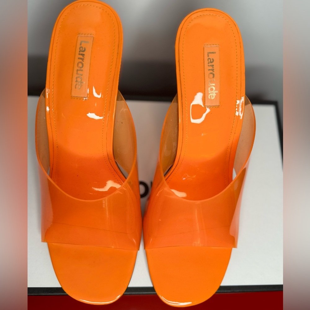New With Box! Larroudé Madonna Vinyl Mules